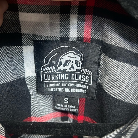 Lurking class, black, red, and white flannel - Picture 3 of 5